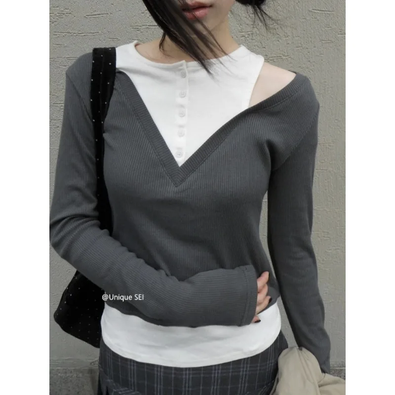 

Поддельная двухсекционная полая тонкая футболка с длинными рукавами, женская осень 2022, новые лоскутные топы с круглым вырезом и пуговицами контрастного цвета