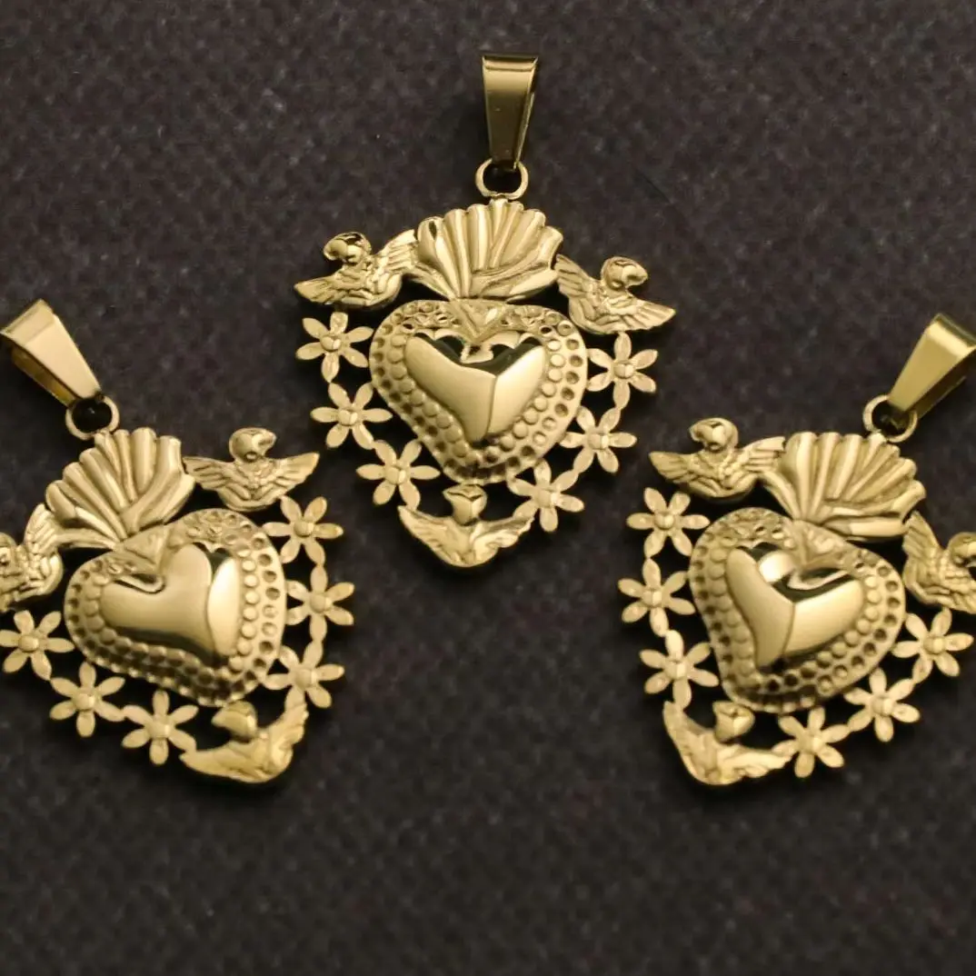 Colgante de encaje de acero inoxidable con forma de corazón sagrado Floral, 2 colores, para piezas de collar DIY, recuerdo religioso, regalo de confirmación de bautismo