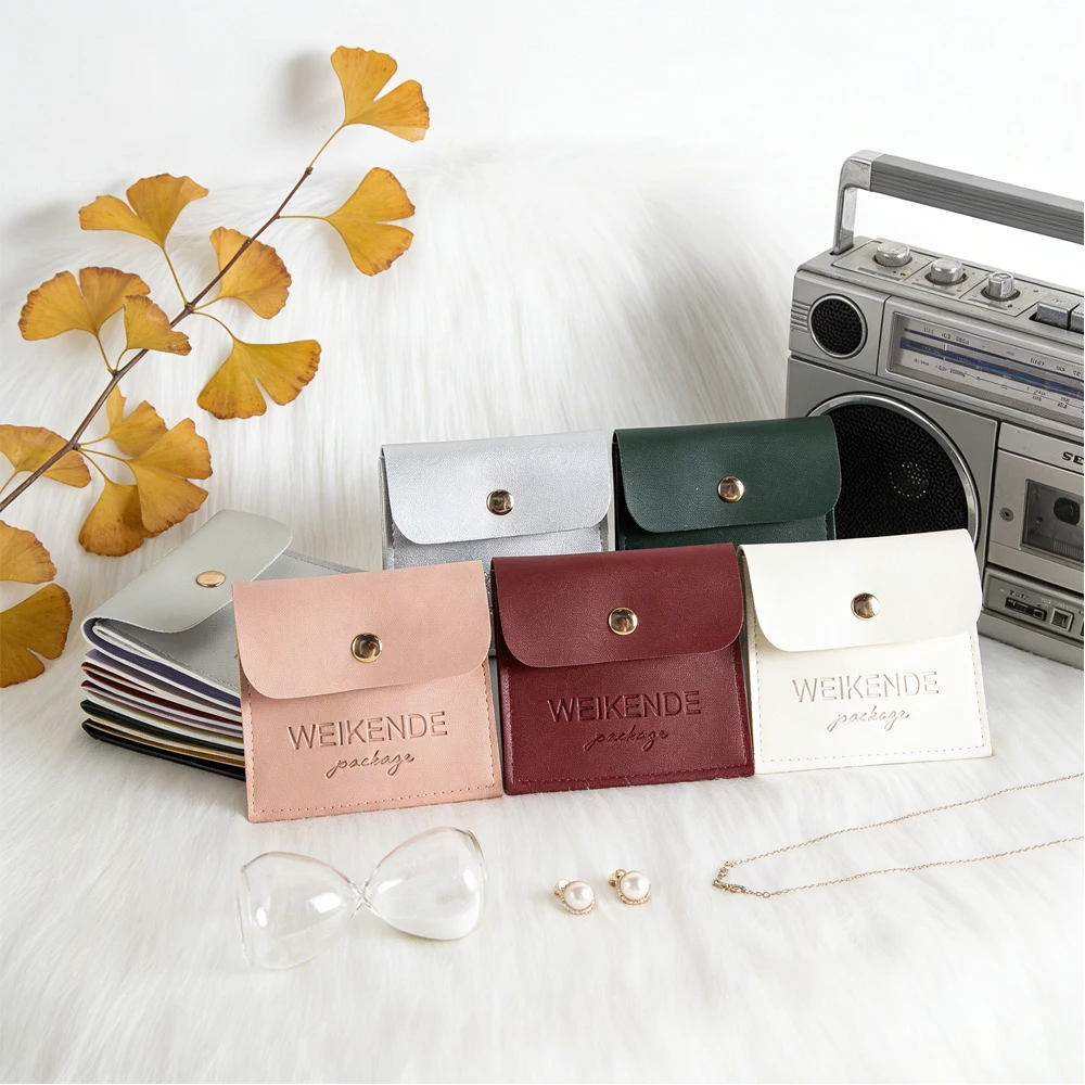 

50/100pcs 8x8cm Personalized Logo Jewelry Leather Snap Bag Mini Jewellery Packaging Pouch Boutique Earrings Ring Display Pockets