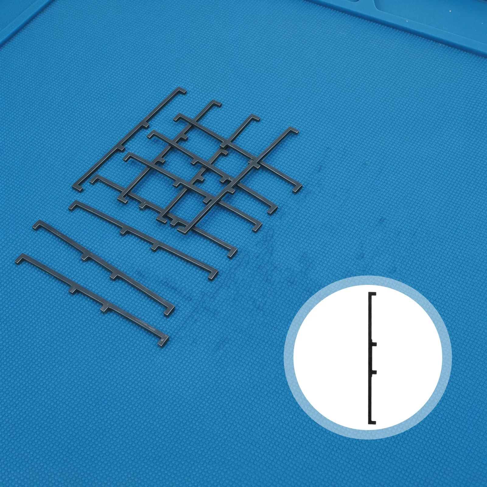 10Pcs Clock Suspension Spring Plate Metal Mainspring Top End Hardware for Retro Wall Mantel Clock Strike Mechanism