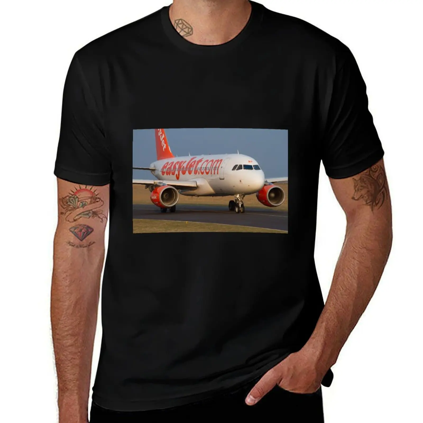 

EasyJet Airbus A-320 T-Shirt man t shirt luxury t shirts for man pack cotton
