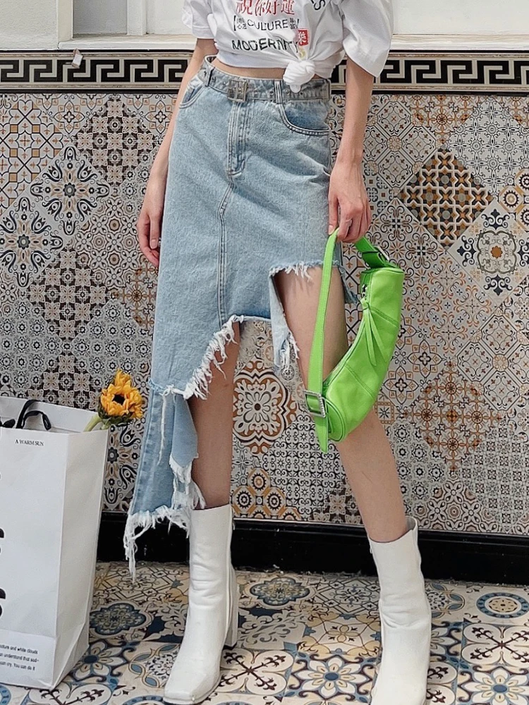 TWOTWINSTYLE Designer Patchwork Pocket Denim Skirt For Women High Waist Irregular Hem Spliced Button Streetwear Skirts Female