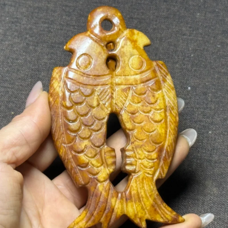 Antique Xiuyan Jade Carved Double Fish Statue - Handheld Ornament & Hanging Accessory, Exquisite Folk Art Craft Collectible