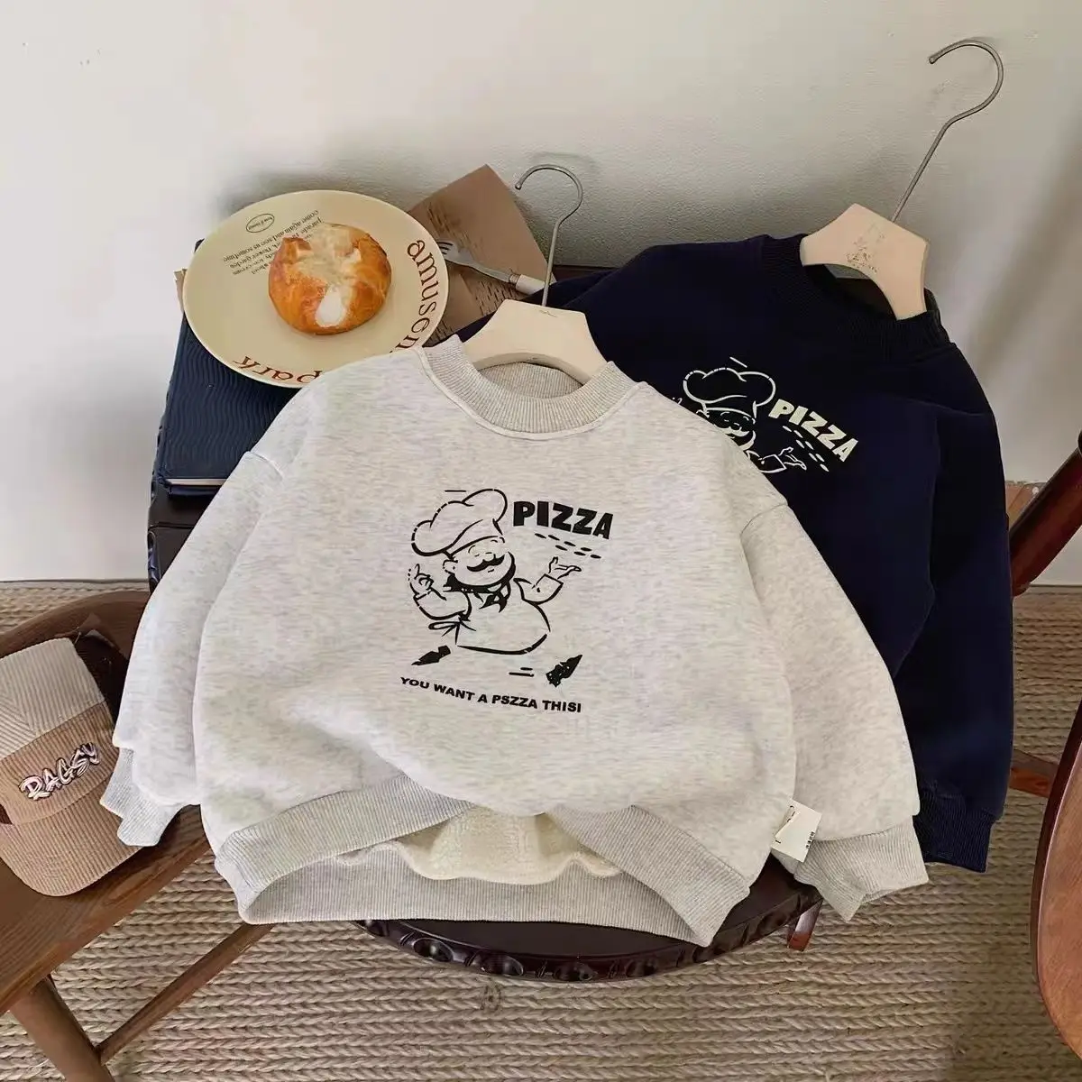 

2025 Winter New Children Cartoon Print Sweatshirt Baby Casual Fleece Pullover Boys Girls Long Sleeve Warm Tops Kids Clothes