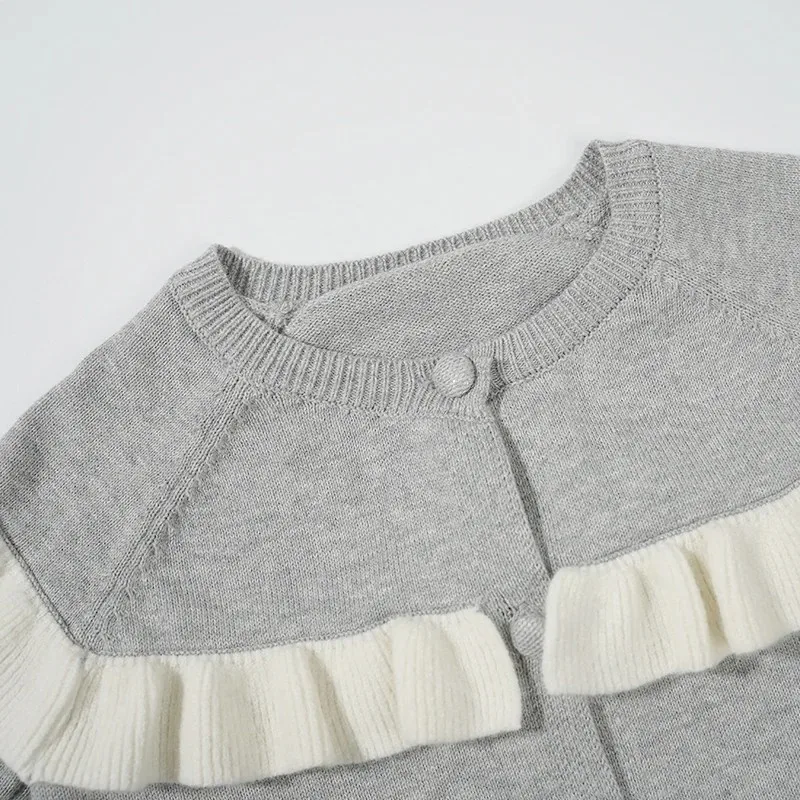 2025 جديد أطفال الخريف طفل الفتيات الدانتيل سترة مشغولة من الصوف طفل مريح طفل النمط الأجنبي الدانتيل سترة