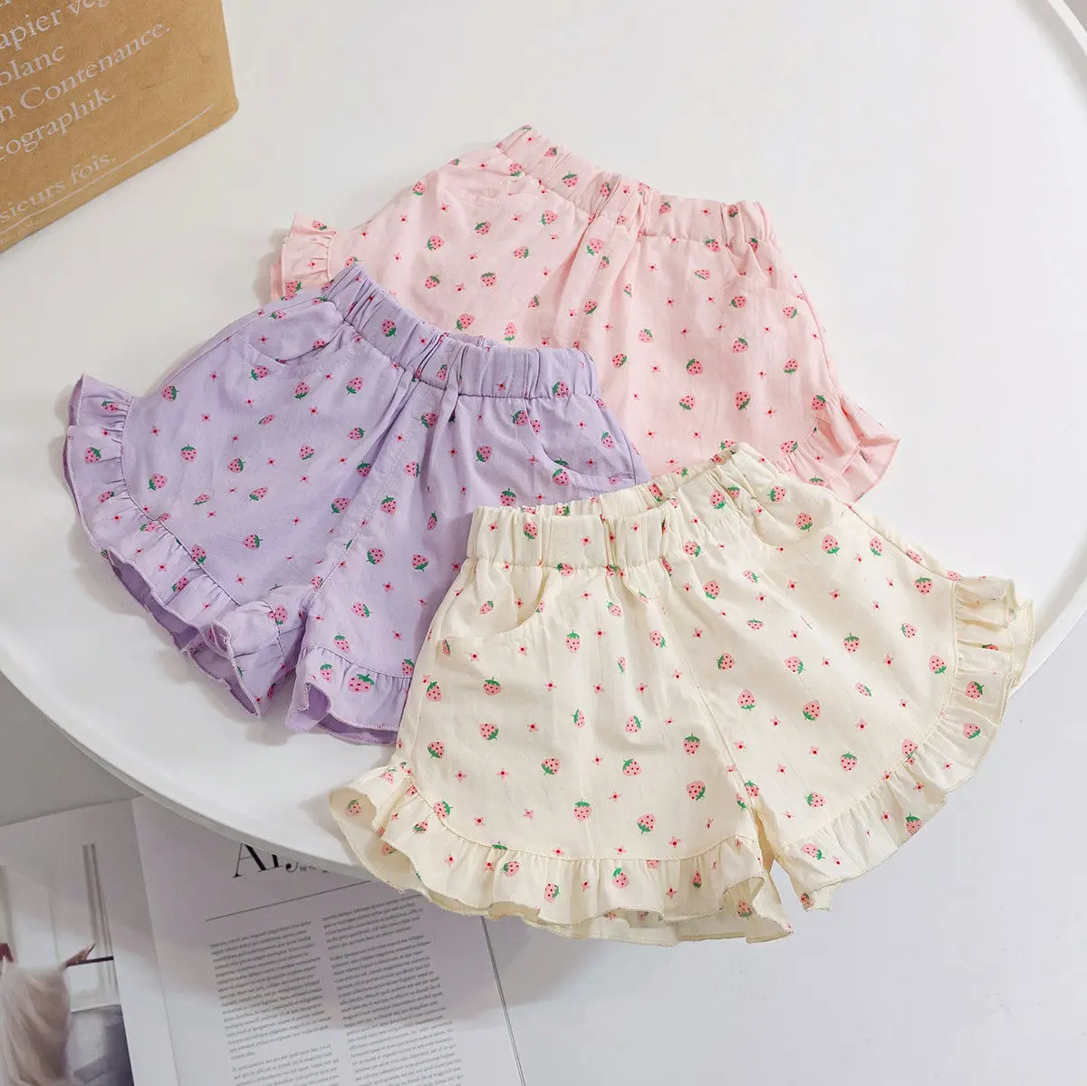 Girls' Summer Dress 2025 New Children's Strawberry Shorts Casual Thin Style