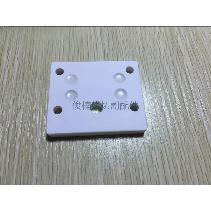 Wire EDM Machine CH303 CHMER Parts Upper Isolator Plate Ceramic 76*64*10 mm for CNC Low Speed Wire Cut Machine