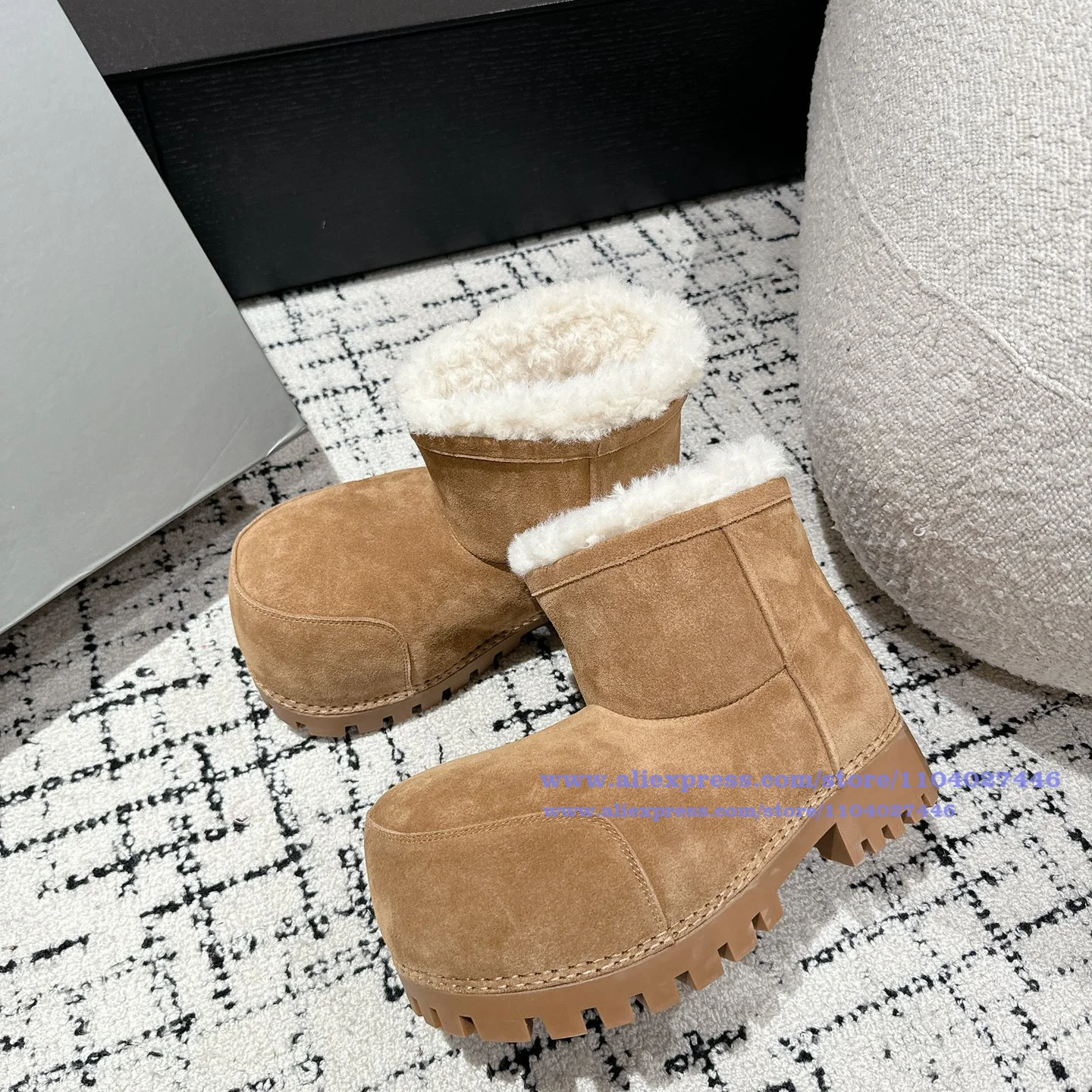 Grote Ronde Neus Laarzen Koe Suède Laarzen Roman Designer Slip-On Winter Laarzen Modeshow Nieuwste Stijl Warme Snowboots Mannen Vrouwen