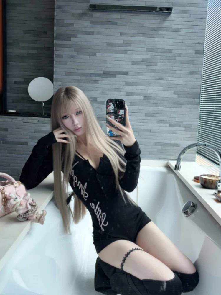 

Pure Desire American Long Sleeved T-shirt Jumpsuit Slim Fit Letter Spicy Girl Sexy Sports Fitness Yoga Cycling Jumpsuit Shorts