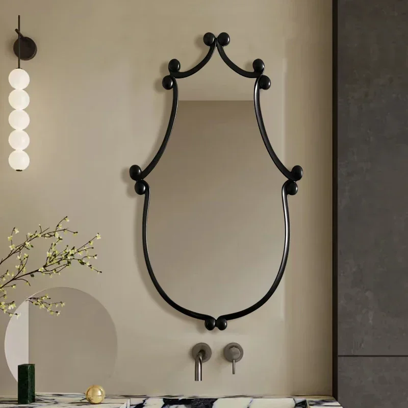 Portable Irregular Mirror Living Room Vanity Items Modern Aesthetic Nordic Mirror Luxury Bathroom Espelhos Home Decorations