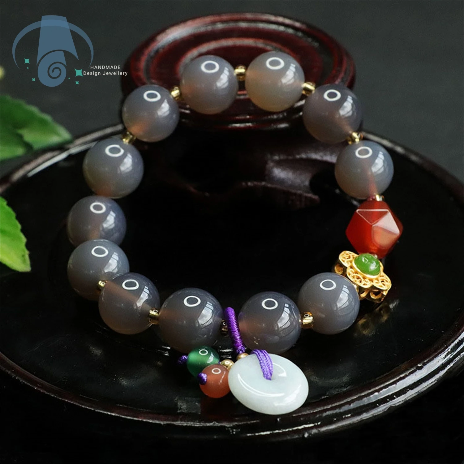 

Gray Agate Smoky Purple Chalcedony Peace Buckle Bracelet Natural Crystal Gemstone Beaded Jewelry for Women Daily Wear