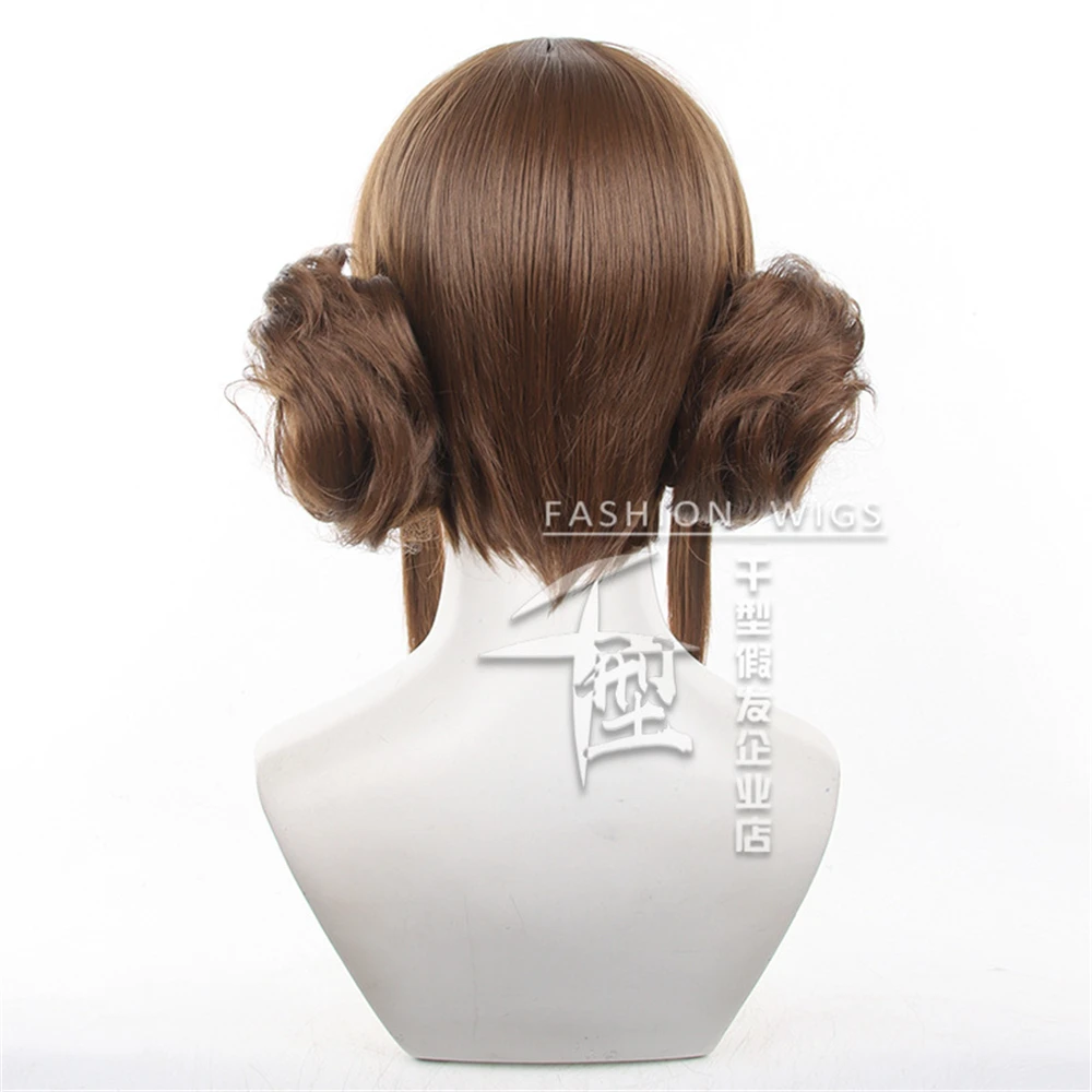 Jeu identité V Cosplay jardinière Emma Woods perruque femmes 35 cm cheveux courts avec petits pains marron Cosplay Costume perruque Perucas