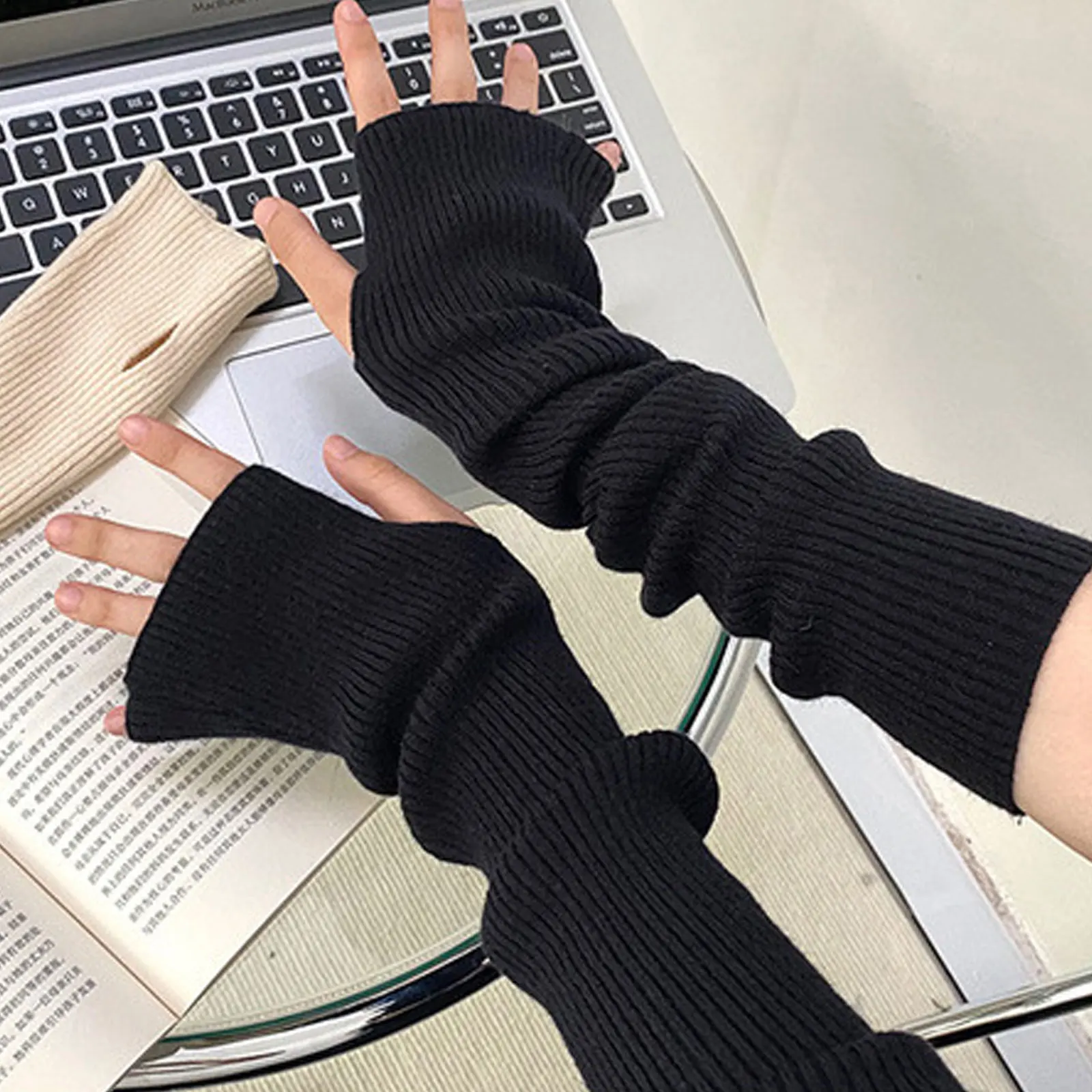 

1 Pair Knitted Arm Warmers Women Windproof Thermal Sleeves Lightweight Half-Finger Gloves For Winter Outdoor Protection Warm