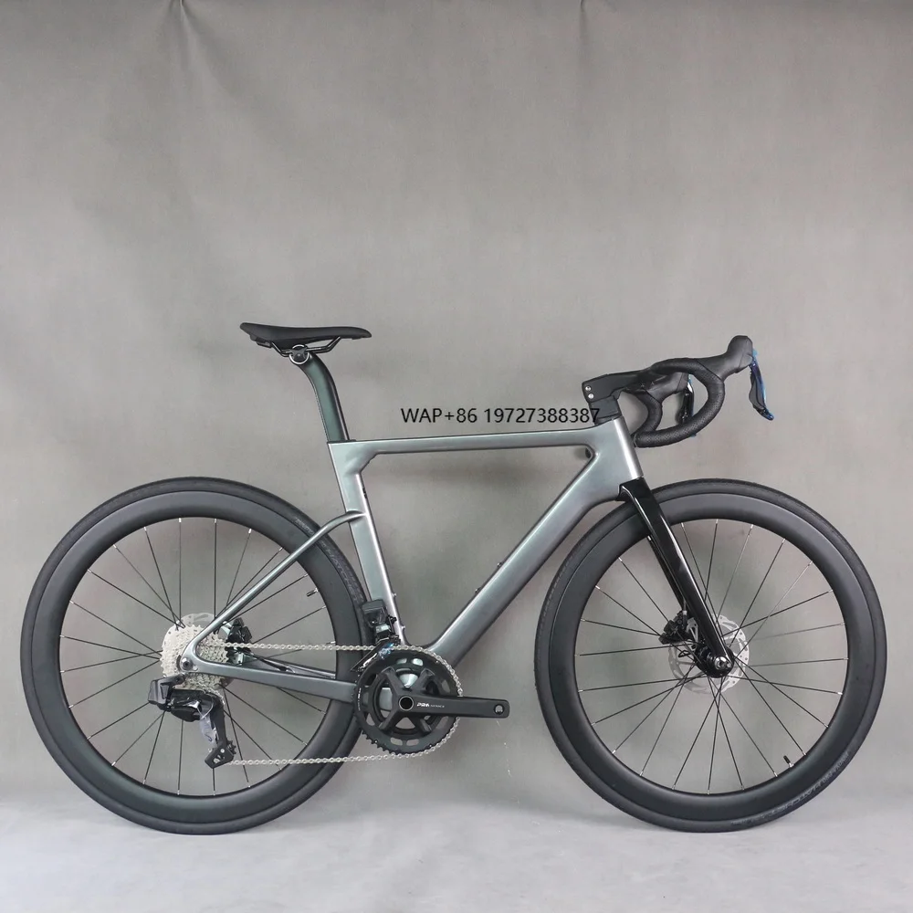 

Шоссейный велосипед TT-X42 с 24 скоростями, гидравлическим электронным переключением, дисковыми тормозами, скрытой проводкой, серой покраской, карбоновыми обычными колесами