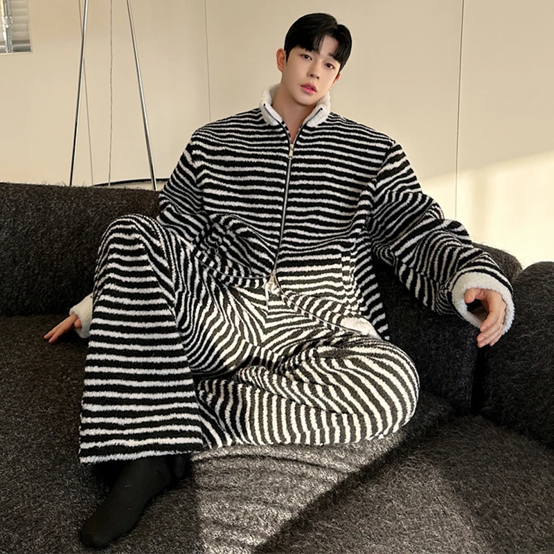 LUZHEN Shearling Stand-up Collar Fashion Korean Striped Color Contrast Sportswear Outfit Jackets Casual Men's Sweatpants LZ7998