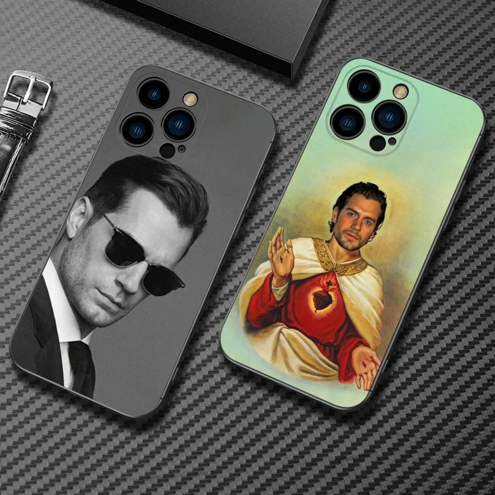 Actor H-Henry C-Cavill Phone Case For iPhone15,14,13,12 Mini 11 Pro XR,X,XS,MAX 7,8 Plus Silicone Cover Soft Black