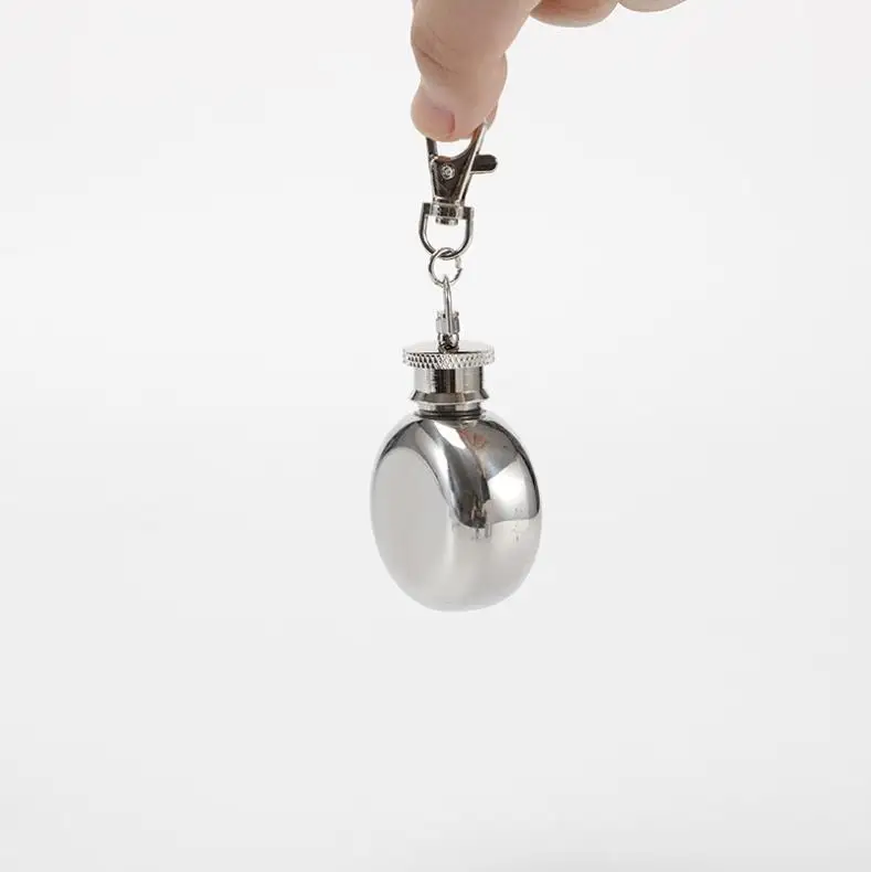 50pcs 1oz 28ml Mini Stainless Steel Round Hip Flask with Keychain Liquor Alcohol Whiskey Wine Pot Small Flasks Drinkware ni632