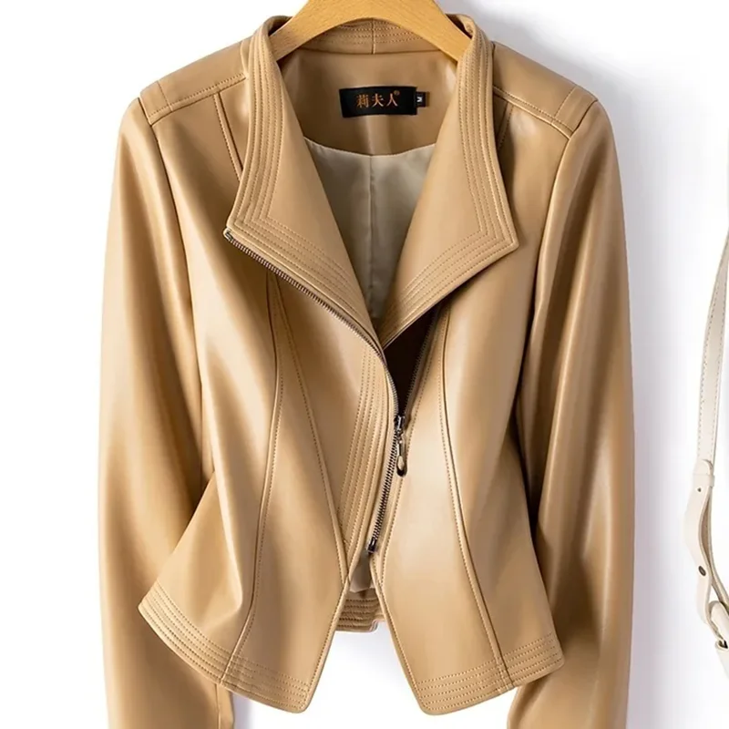 2023 แฟชั่นรถจักรยานยนต์หนังแจ็คเก็ตผู้หญิงฤดูใบไม้ผลิและฤดูใบไม้ร่วงRivet Coatสั้นSlim Coatsขนาดใหญ่ 4XL