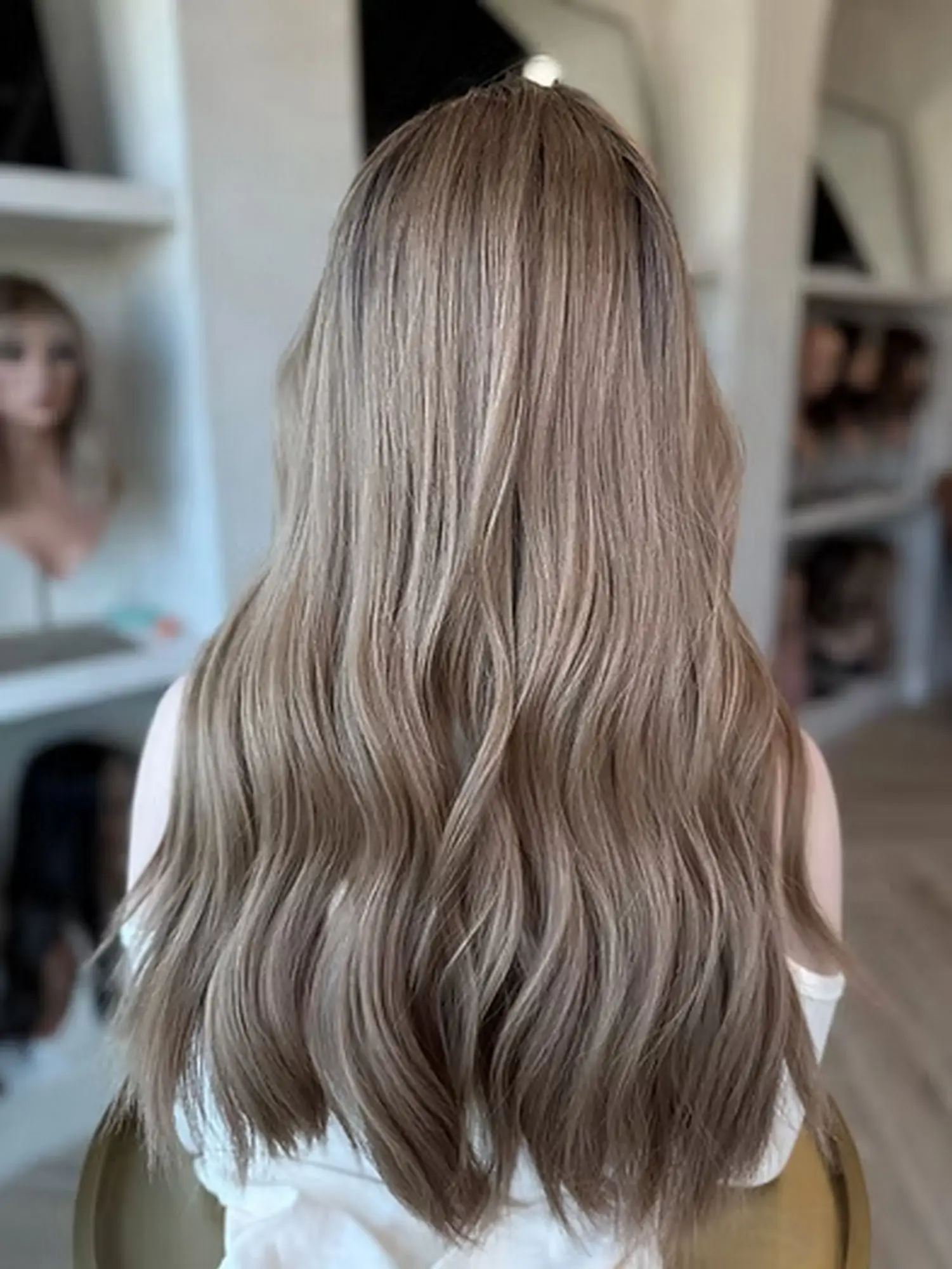 Ombre Light Chestnut Brown Luxury Synthetic Lace Front Wig Soft Glueless Wig Realistic Look Natural Hairline Premium Party Wig