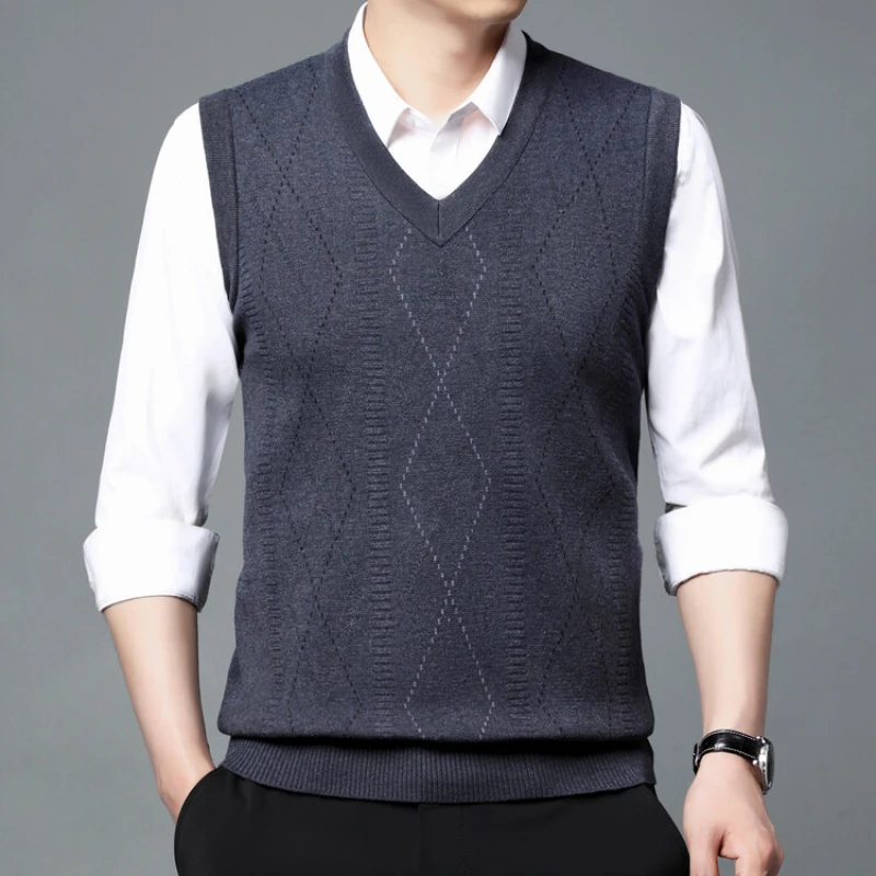 New Men's V-Neck Sleeveless Vest Classic Business Gentleman Knitwear Sweater Waistcoat Tops