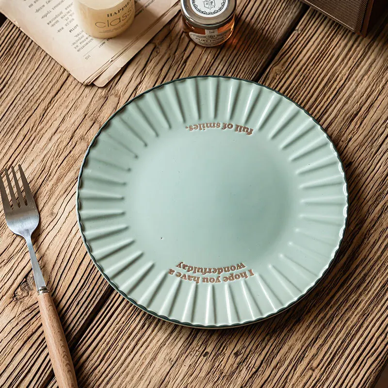 

Wind Relief Letter Ceramic Creative Frill Round Household Tableware Inventory Heart Plate