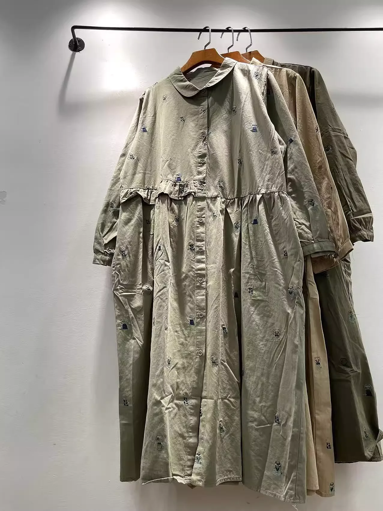 Enianechu 캐주얼 여성 드레스 100% 코튼 피터팬 칼라 만화 자수 롱 드레스 빈티지 루즈 셔츠 드레스