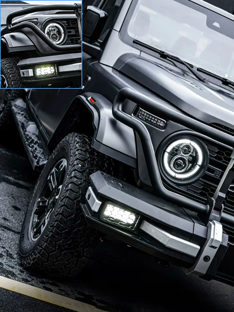Car Bullpen Competitive Bar Fit for BAIC 212 Pickup Truck Explorer 01 Modified Car Armor Trowel Front Bar Winch Bracket