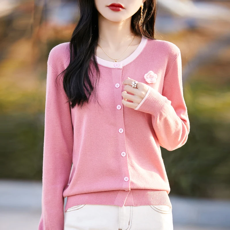

New Western Style high-end Fine Spun Pure Wool Knitted Sweater For Spring 2025. rose. Long Sleeved Cardigan Jacket