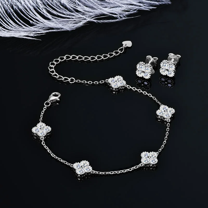 

IOGOU 3 In 1 Clover Flower Jewelry Sets for Women 925 Silver 3mm D Moissanite Pendant Necklace Bracelet Stud Earrings Sets Charm