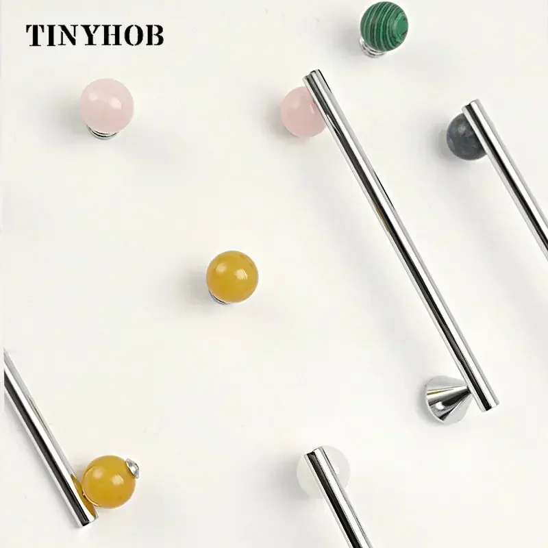 Natural Crystal + Bright chrome Brass Furniture Handles Door Knobs and Handles for Kitchen Cupboard Drawer Pulls Home Decor