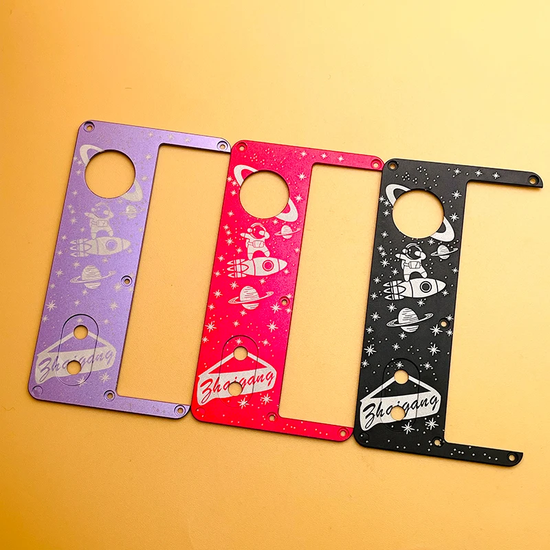 DSX Space Boy Pattern Aluminum Replacement Inner Panels for DotAIO V2 Dot Mod V1 with 5 PCS Extra Screws Vape Accessories