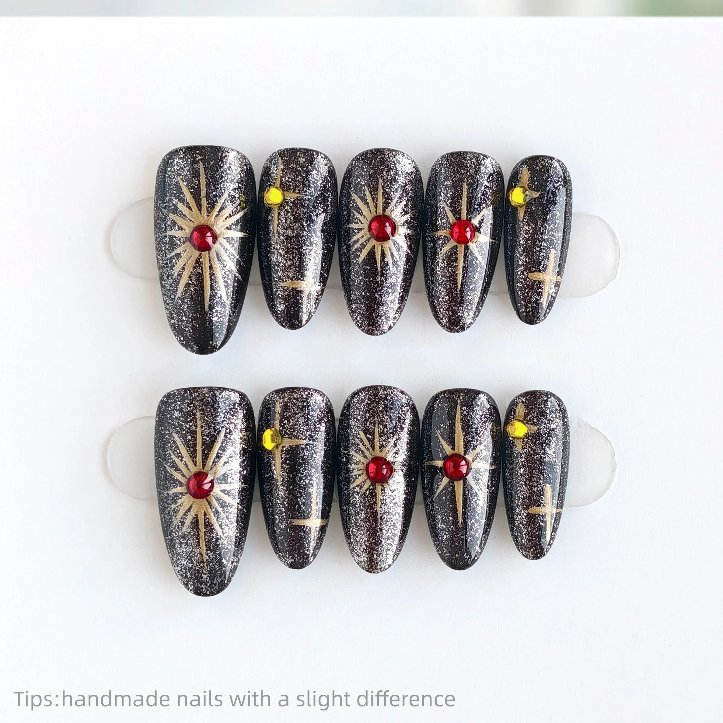 

10 шт., черные, серебристые, красные звезды ручной работы, длинные носимые многоразовые INS, модные накладные ногти 2026