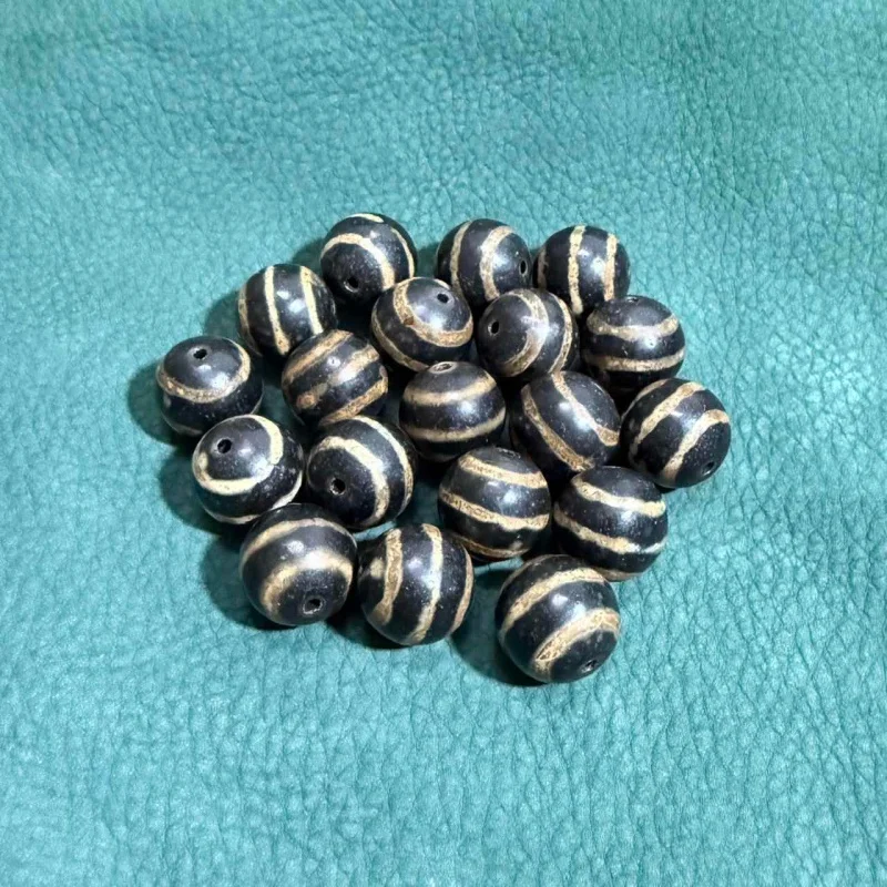 

50pcs Tibetan 3-line Pharmacist 20mm Round Beads, Old and Ancient Colors, Agate Dzi Beads