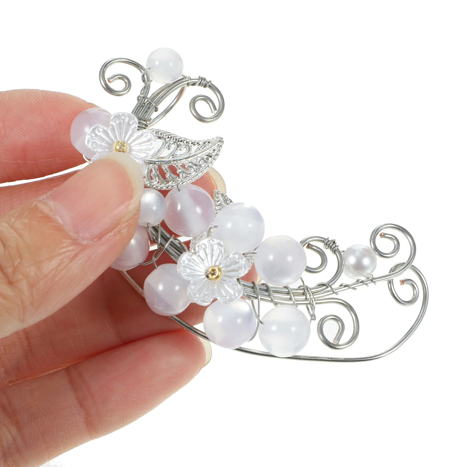 

Creative Flower Pearl Design Ear Clips Cuff Earrings for Women Non Piercing Dainty Fashion Decorative Accessories Teen Girls