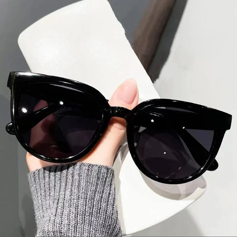 New Small Frame Circular Shape Sunglasses Women\'s Brand Designer Fashion Sun Glasses Women  Travel Eyewear UV400 Oculos De Sol