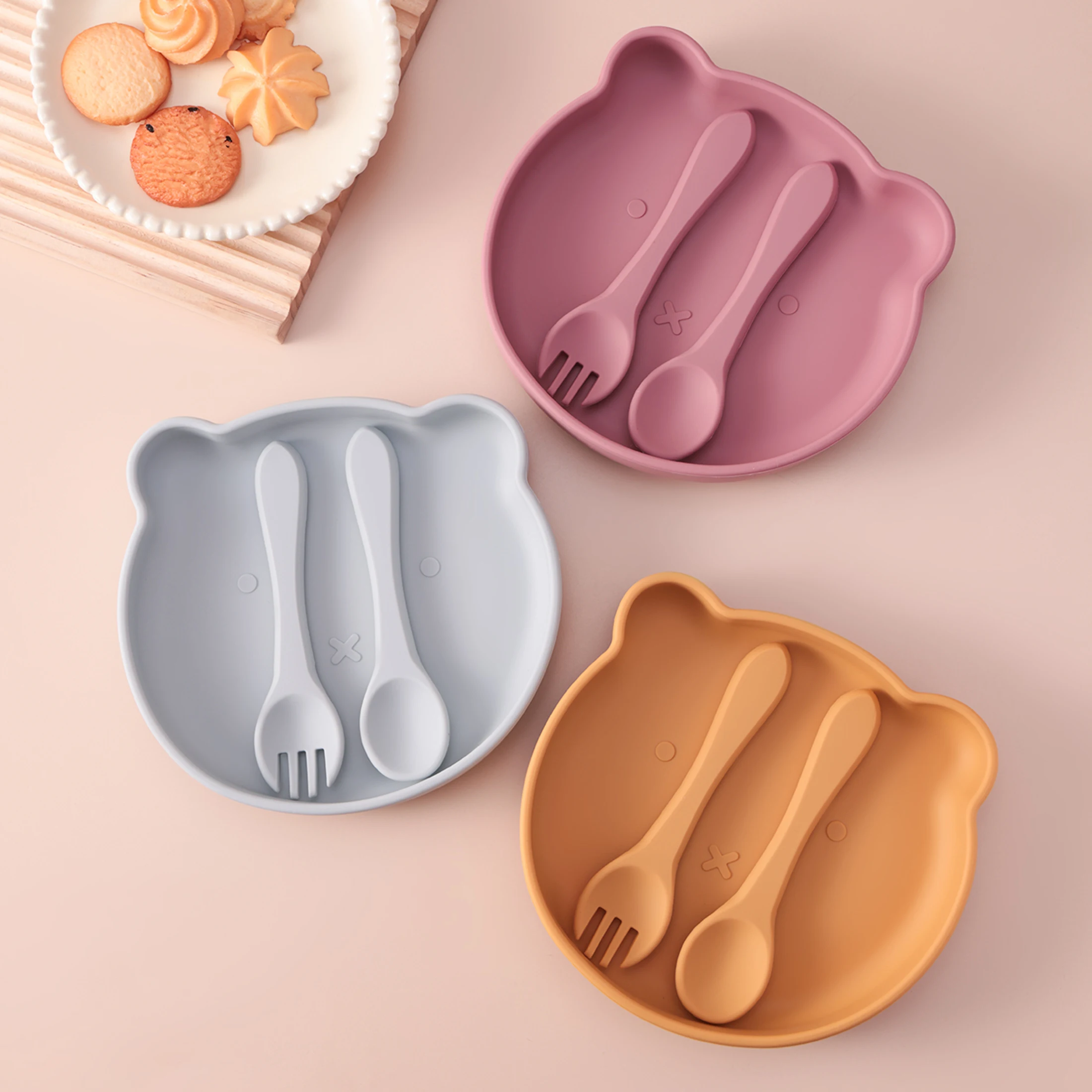 Color Kids 3PCS Kids Feeding Silicone Dish Set Bear Shape Bowl Plate Cutlery Set Infant Self Eat Training Daily Baby Tableware