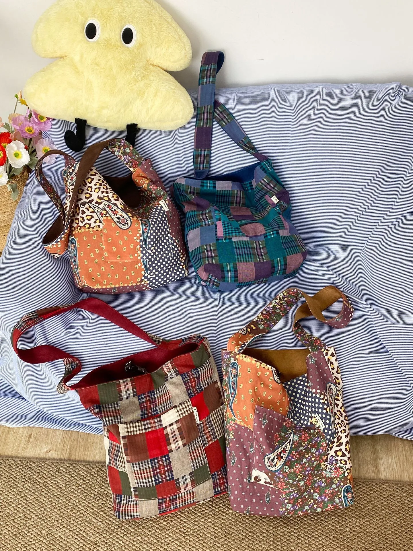 

Замшевая двусторонняя сумка через плечо в стиле ретро с леопардовым принтом, модная сумка на плечо, большая сумка с цветочным принтом, клетчатая лоскутная сумка для женщин