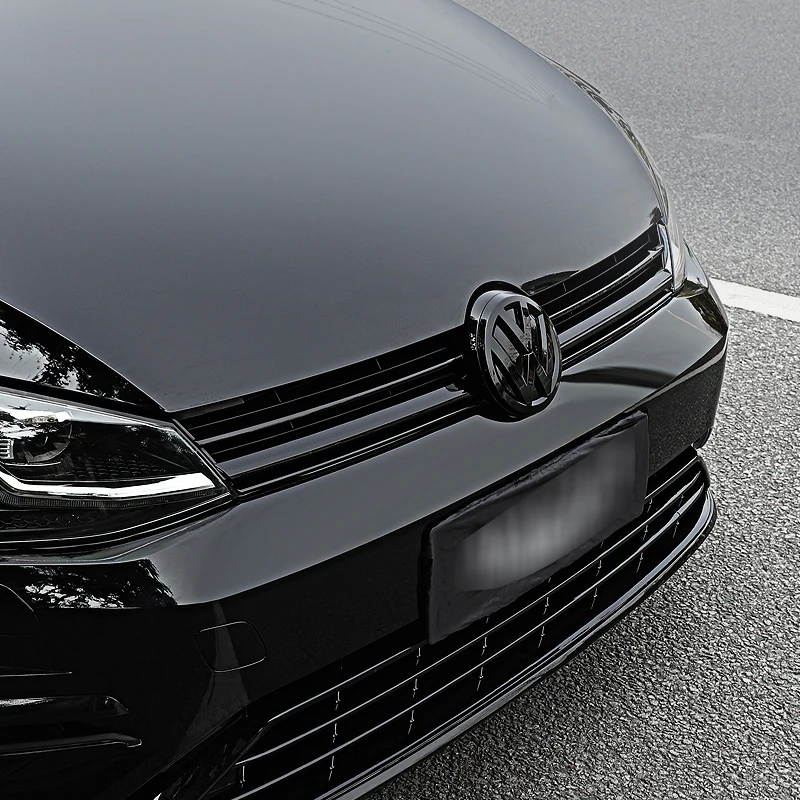 VW Golf Grille Trim 3