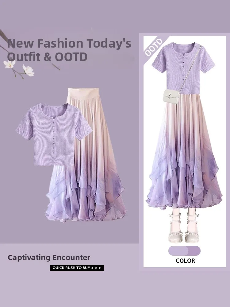 

Ladies' Purple Knitted T-Shirt And Gradient Skirt Two-Piece Set Summer Loose Fit Slimming Design Casual Fashion Ensemble