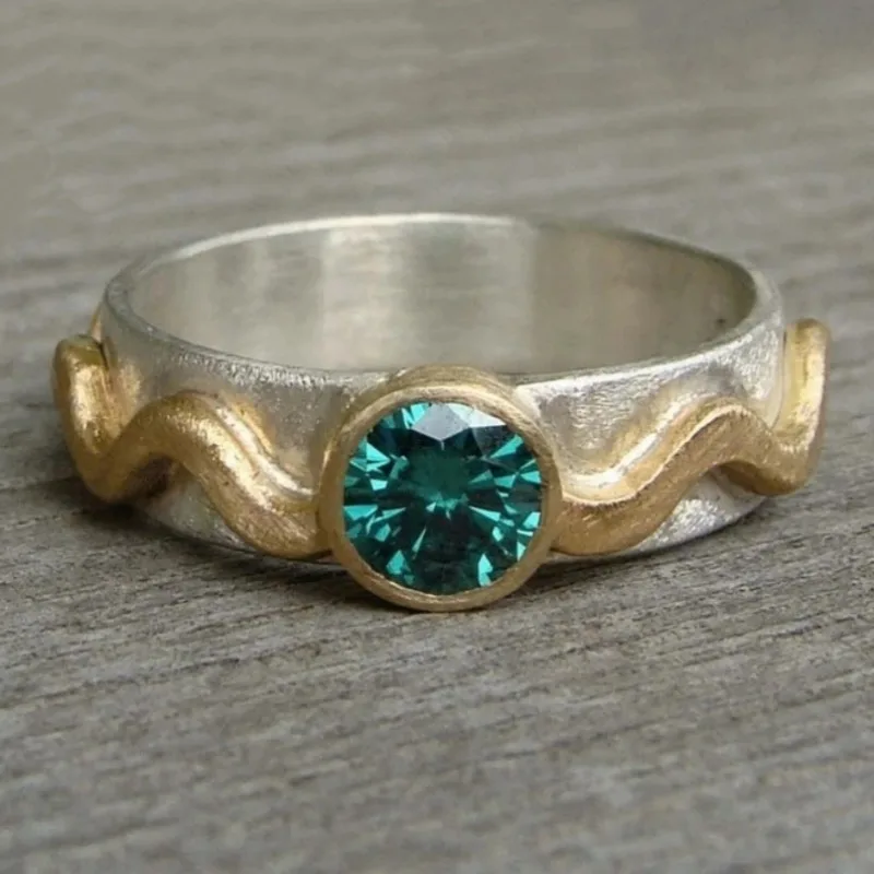 Vintage Inlaid Green CZ Women's Ring Trendy Two Color Hand Carving Daily Wear Party Jewelry Anniversary Gift