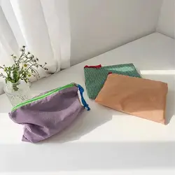 Girls Plaid Makeup Bag Cute Toiletry Beauty Case Large Capacity Storage Bag Zipper Make Up Organizer Clutch Lipstick Phone Purse