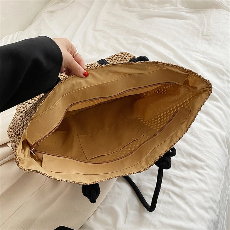 Trendy Straw Women Tote Bag Luxury Designer 2022 Rattan Woven Handbags Handmade Travel Shopper Shoulder Bag Casual Beach Bag New