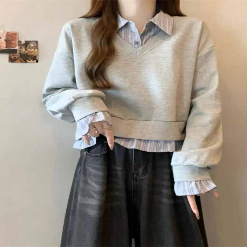 

Женская толстовка-поло из смесового хлопка в стиле двухслойного кроя, больших размеров, для весны и осени, приталенная, короткая, в студенческом стиле