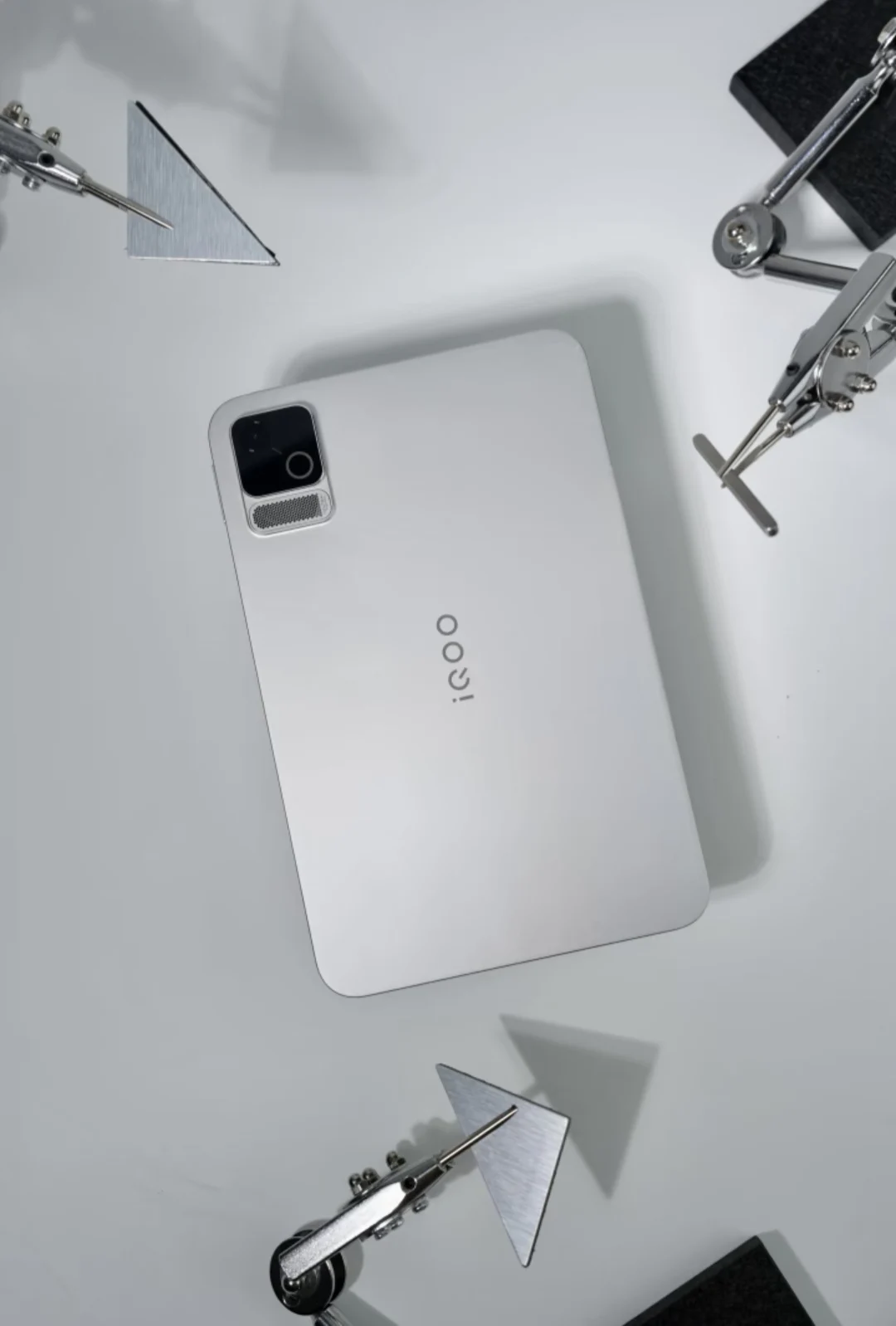 China Version New IQOO Pad Ultra WIFI Version 8.8inch 2K 165Hz Snapdragon8 Elite Extreme Gen6 13MP 9020Mah 66W Google