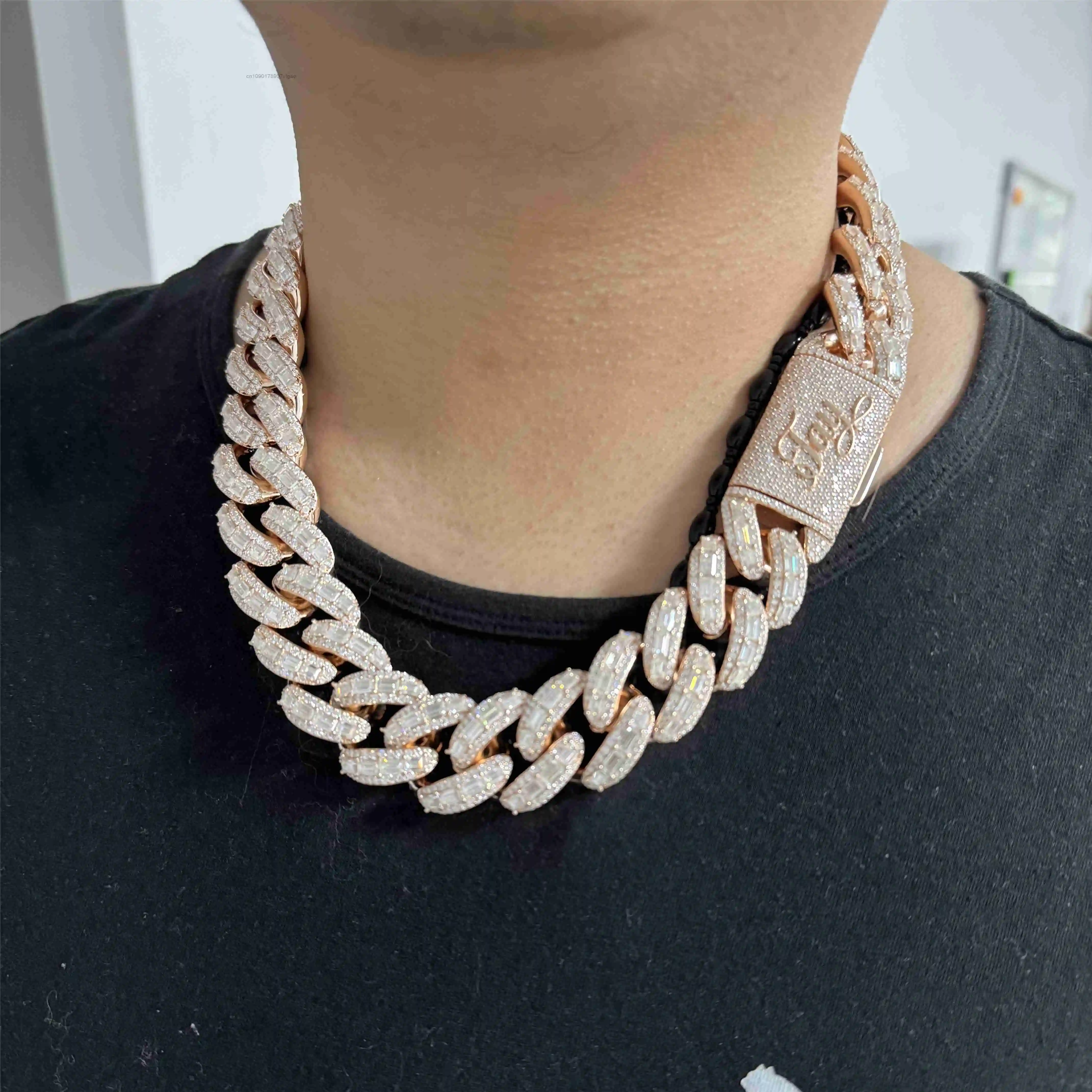 Miami Hiphop Cuban Link Chain 925 Sterling SIlver 20mm 25mm Iced Out Hiphop Moissanite Cuban Chain.
