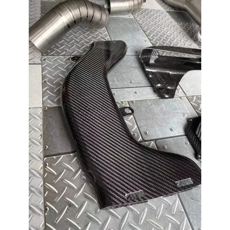 100% Dry Carbon Fiber Cold Air Intake System Without Air Inlet for AMG GLC43 3.0T 2020-UP