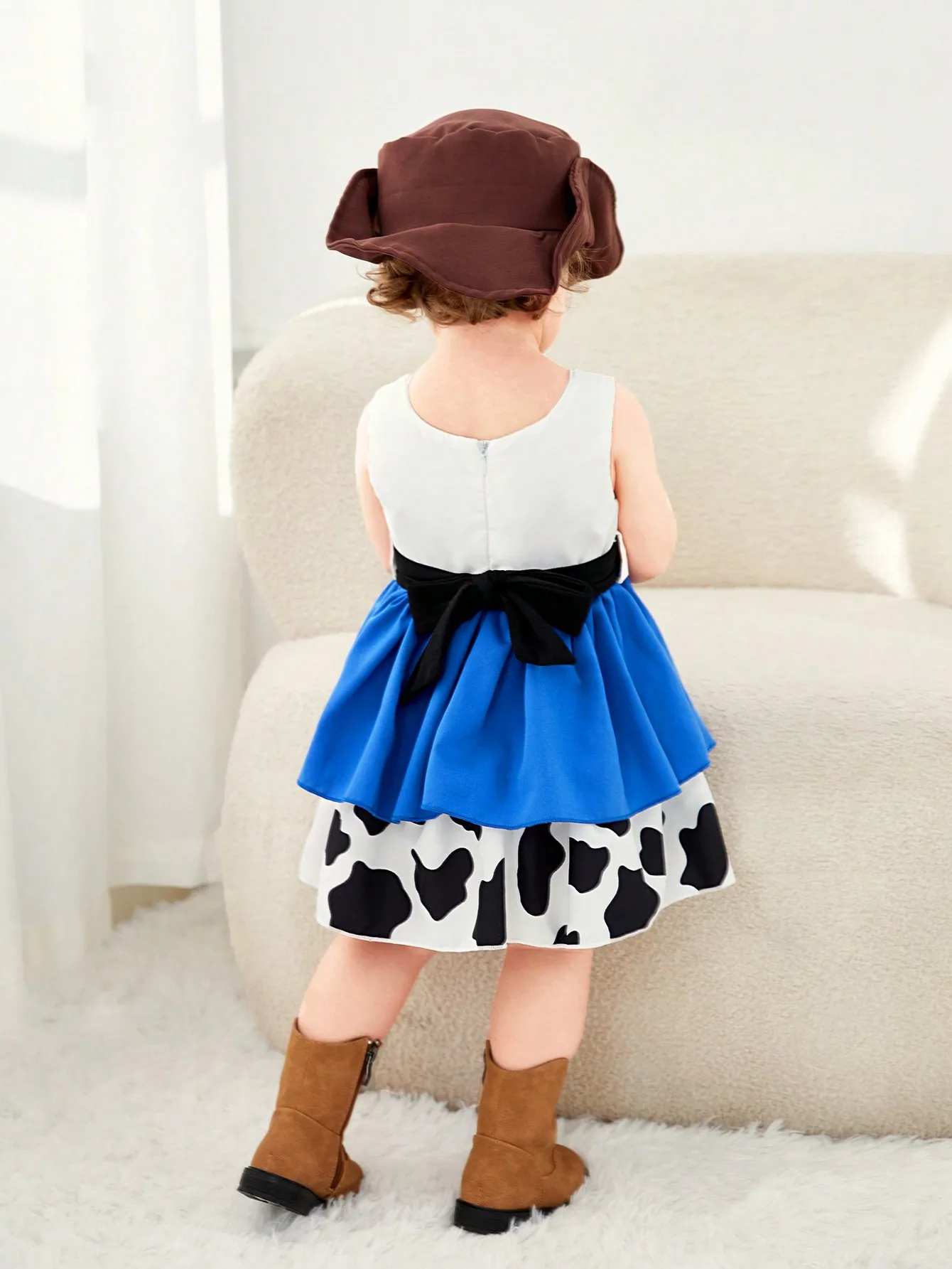 Girls Cartoon Cow Dress Children Cute Summer Round Neck Sleeveless Fluffy Dresses with Belt Kids Cosplay Costume Kids Clothes