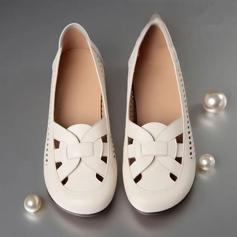 High Quality Leather Ladies Breathable Summer Shoes Women Flats Slip-On Loafers Round Toe Flat Shoes Mother Shoes