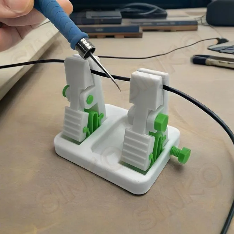 Anti-Slip Texture Handle Soldering Wire Fixture Easy to Operate Welding Tool Adjustable Clamp for Precise Electronic Repair Tool