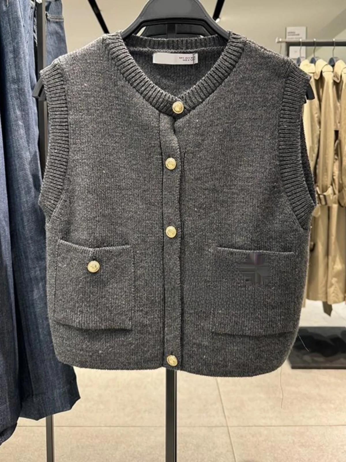 

Faionable Svel round Ne Vest ZA2024 Autumn Winter New Arrival Simple Versatile Flat Needle Women's Clothing